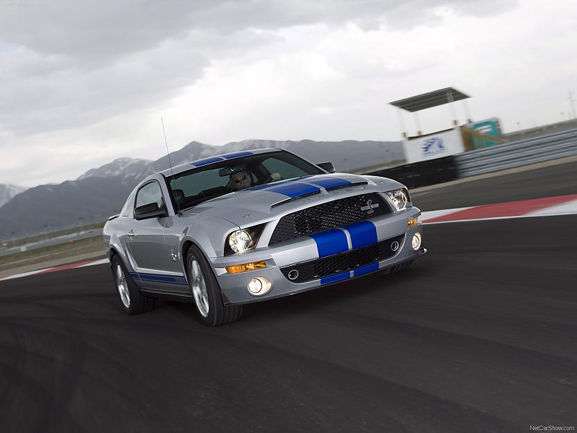  Autors: CaAtis Ford Mustang + Wallpapers..