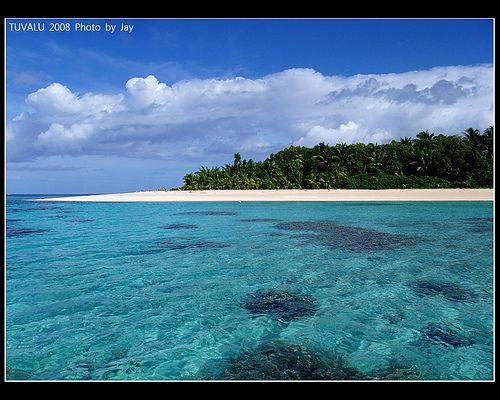 Tuvalu 26 kvadrātkilometriŠī... Autors: Graustu Miljonārs Pasaules mazākās valstis.