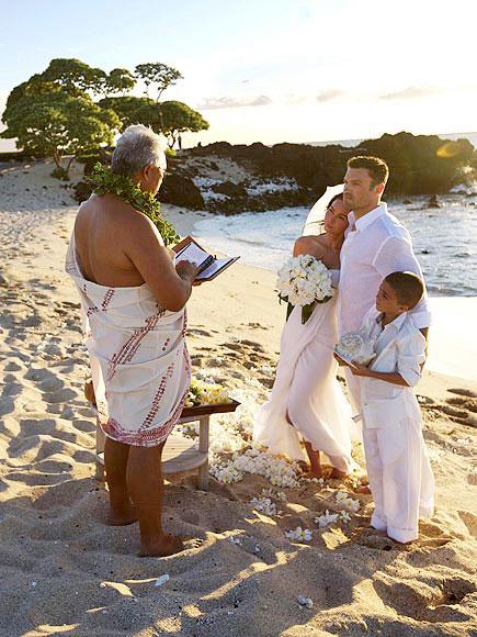 Ļoti privātās kāzās Havaju... Autors: Kvadrātbiksis Zvaigznes saka - Jā!