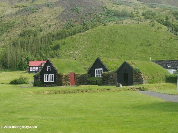 9vieta  Islande  un neviens... Autors: Tiamo Nosaukumi , kuri neatbilst patiesībai.