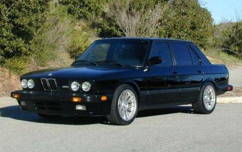 E28 19851988Ar šo modeli viss... Autors: KeyKey BMW M5 - klusais monstrs