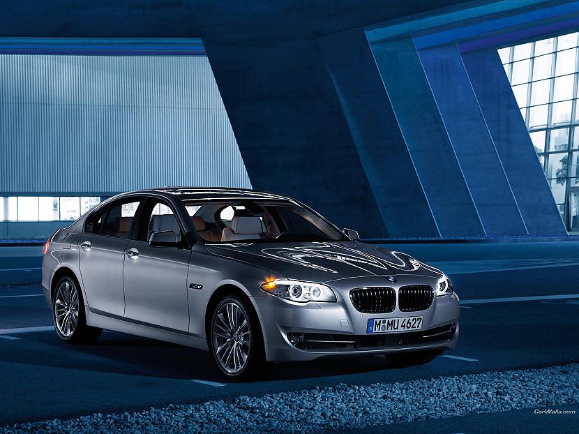  Autors: val4us BMW 5 series wallpapers