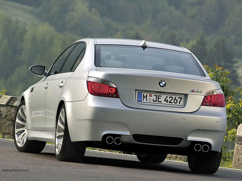  Autors: val4us BMW 5 series wallpapers