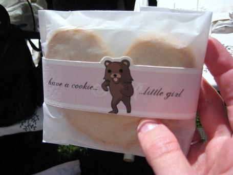 Have a cookie little girl Autors: rabbitlanguage Pedobear