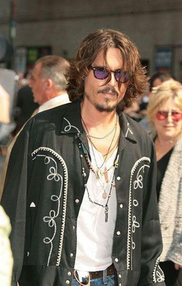 Johnny Depp Autors: Vladziks 10 neglītākie slavenību foto