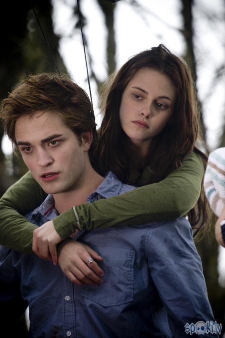  Autors: Mazā Vanesiņa Twilight 4 ever(nedaudz kaut ko pieliku klāt)