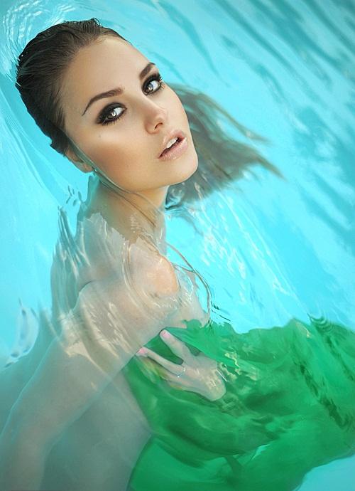  Autors: Keyshia under water II