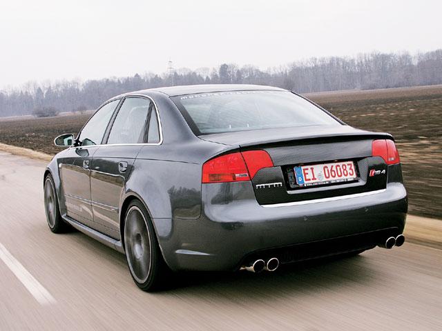 Audi Rs4 b7 Autors: kssss Mani mīļākie Audi :)