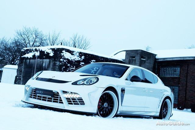  Autors: youfunnyguy Porsche Panamera (Moby Dick)