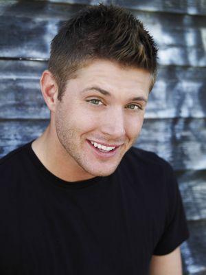 Jensen Ackles Autors: elektrodīvainā Pievilcīgie aktieri!