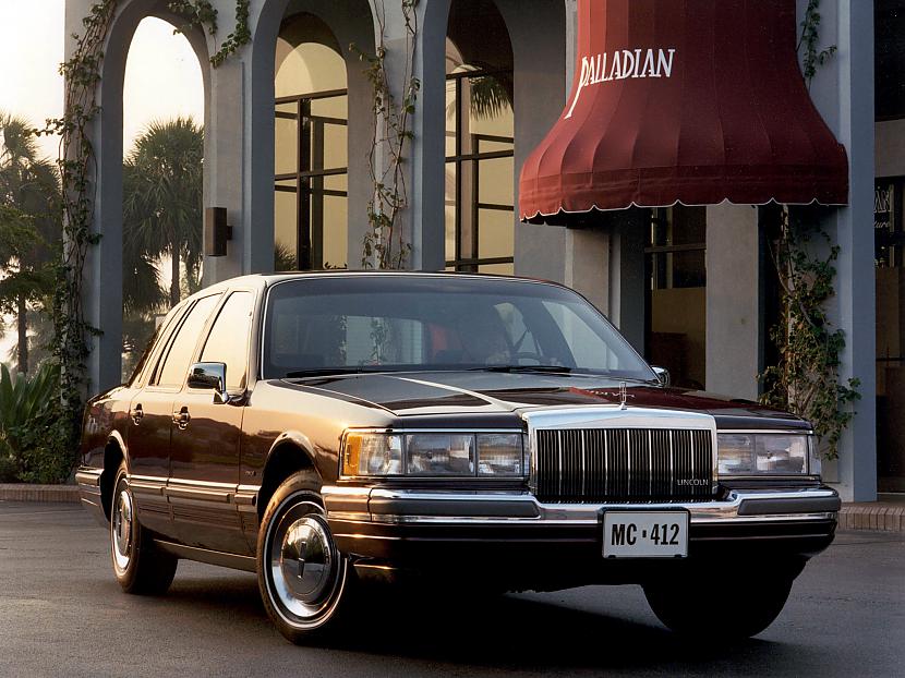 Lincoln Town Car 199094 Autors: Labveelis13 Autoklasika-LINCOLN