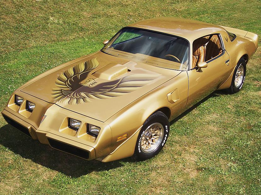 Pontiac Firebird Trans Am ... Autors: Labveelis13 Autoklasika-PONTIAC