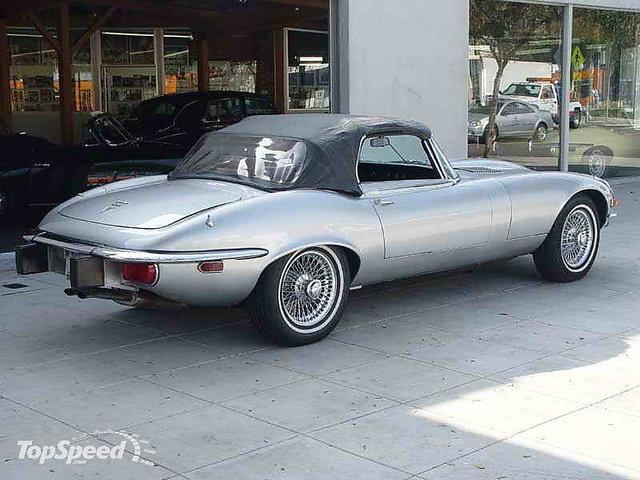  Autors: Kveķšķis Jaguar E-Type svin 50.gadu jubileju