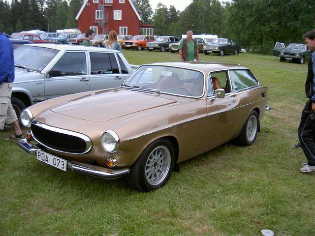 Volvo 1800 ES... Autors: Infidel Daži interesanti VOLVO modeļi