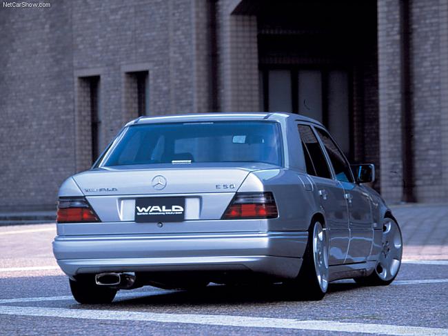  Autors: Realist Mercedes-Benz W124