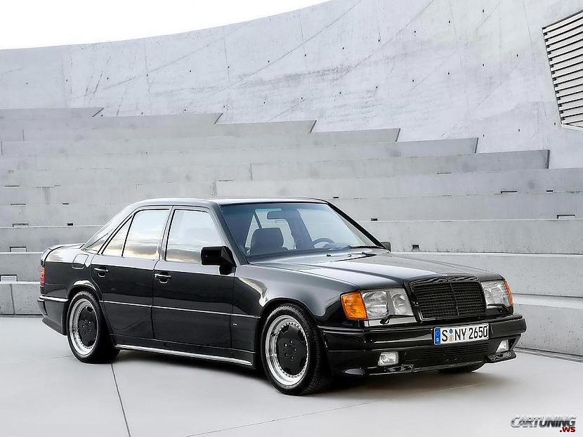  Autors: Realist Mercedes-Benz W124