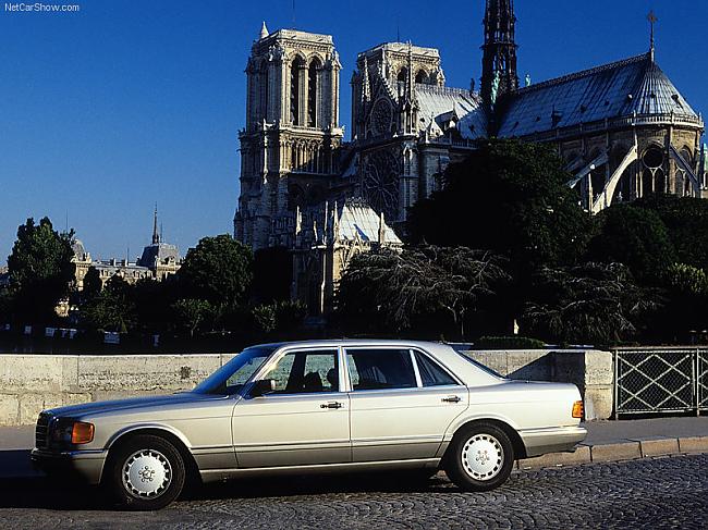  Autors: Realist Mercedes-Benz W126