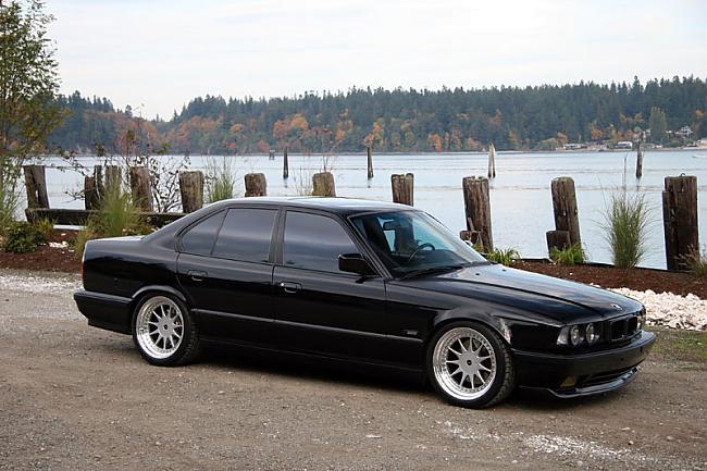  Autors: uibis BMW e34