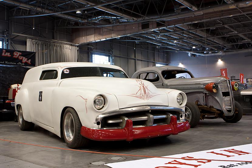 Plymouth 1950 Autors: Pēča323f Tuning Salon Brno 2010