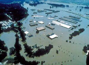  Autors: MrFreeman Top 10 - dabas katastrofas, no kurām tev ir jauzmanās