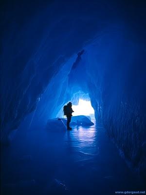 Ice Caves Antarctica Autors: AWESOME SNAKE 20 Most Beautiful Caves In The World