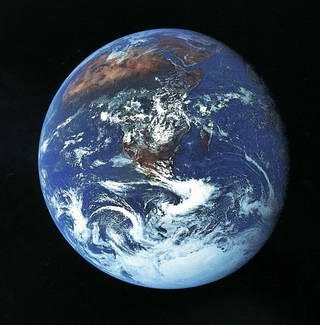 Zeme sver... Autors: McKatrīna OMG fakti