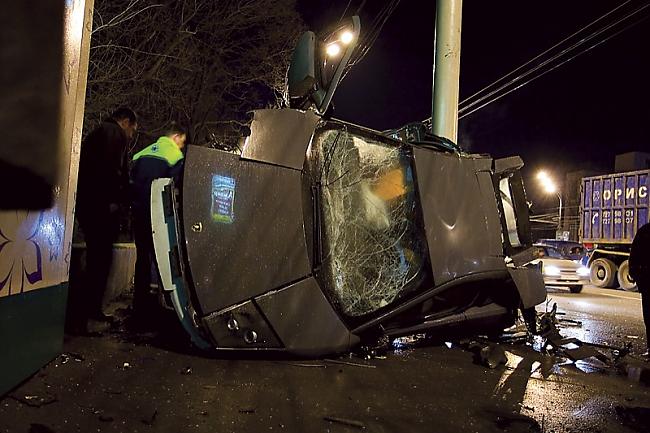  Autors: Liekedis Sasisti auto [2]