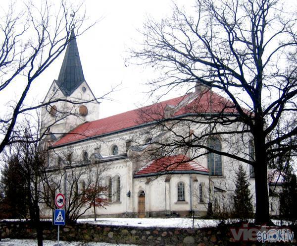  Autors: SKŪPSTIŅŠ SALDUS - medus piliens Kurzemē