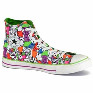 9 Autors: Teroriste Converse