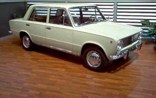 6 Autors: ponijs2 Retro auto vel daudz ko spēj!  Lada 2101