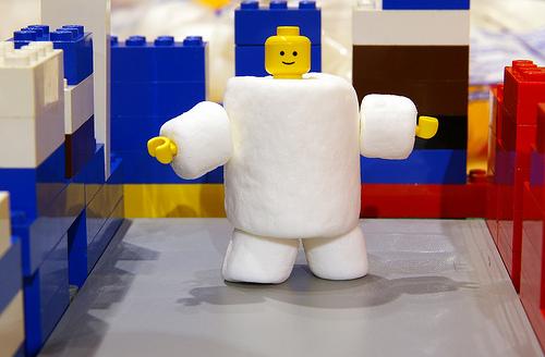 Its the LEGOPuft marshmallow... Autors: awoken A lego a day (septembris, 2008)