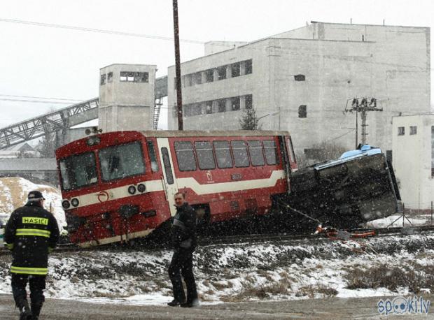  Autors: dagass autobuss vs vilciens 0:1