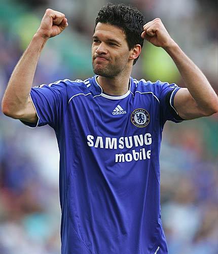 Michael Ballack dzimis Vācijā... Autors: MJ Top 10 vislabāk apmaksātie futbolisti!! 2011