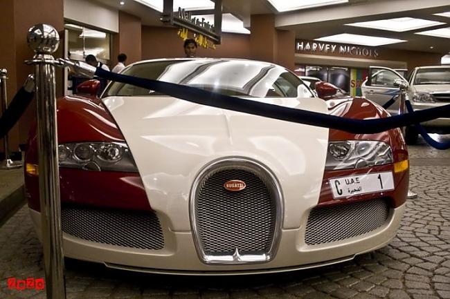  Autors: funkyy79 Dubajas Bugatti