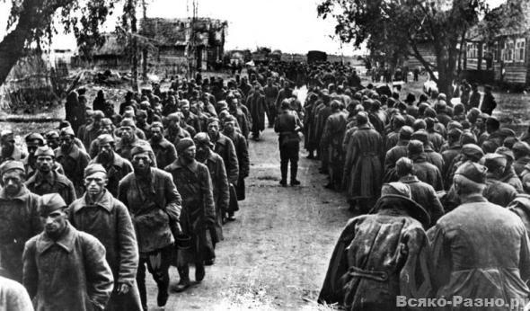 Padomju gūstekņu kolonna  ... Autors: Meelina 1941. gada bildes