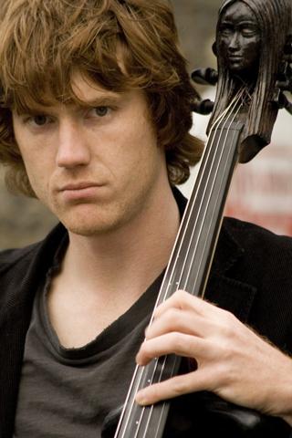 Ko par viņu saka citi  Cellist... Autors: hello21 Adam Hurst