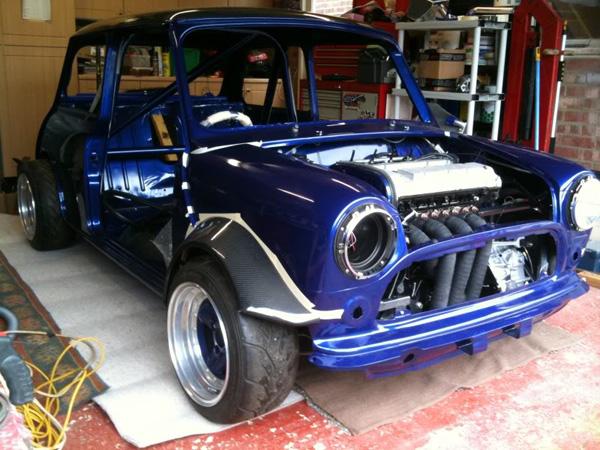  Autors: Nickey Vauxhall - Carbon Mini'72