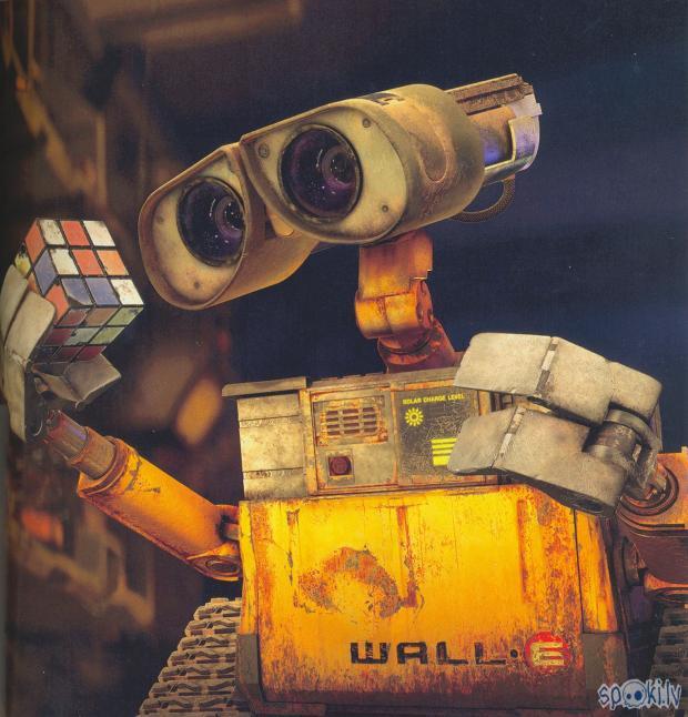  Autors: Kadets WALL-E uz Mēness