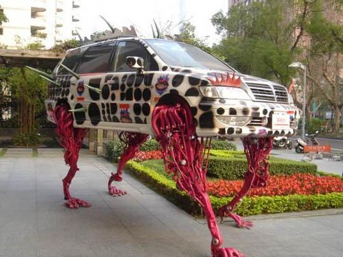  Autors: Herby Dīvainas mašīnas