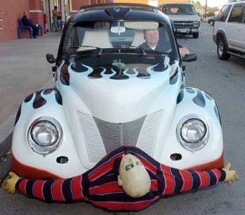  Autors: Herby Dīvainas mašīnas