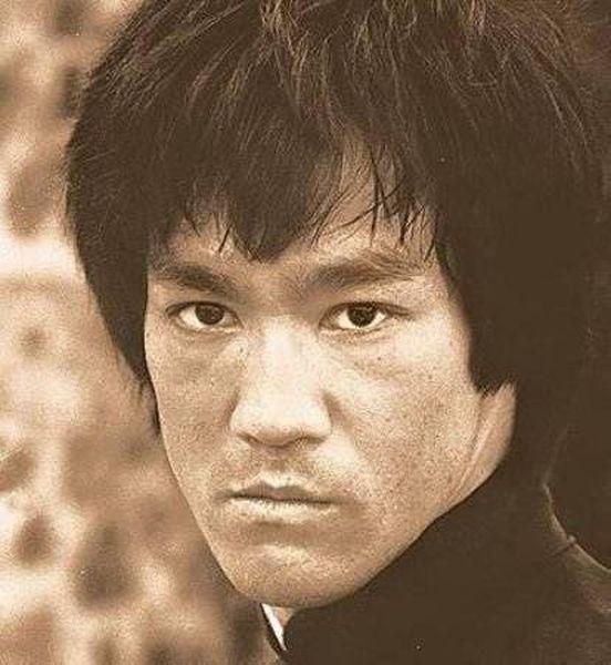  Autors: MJ Neredzētas Bruce Lee bildes!