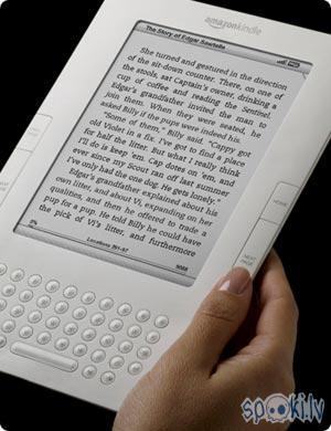  Autors: Kadets amazonKindle 2