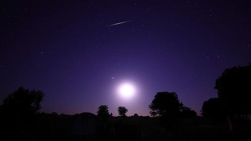  Autors: DIRSAPISEJS Sestdienas meteorīts nofilmēts