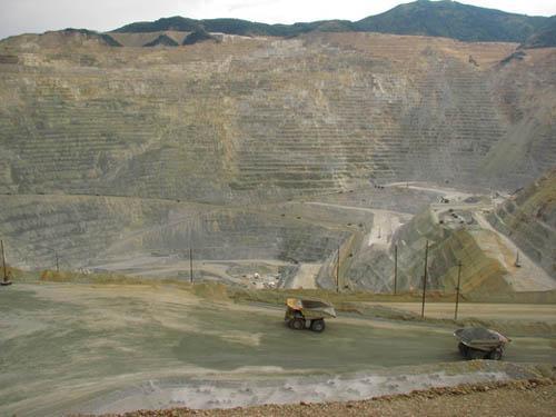 Bingham Canyon Mine  Utah Autors: IAMsoLAME lielakie caurumi zeme