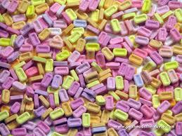 PEZ konfektes skolā pardodas Autors: Luusis9 Candy Island! :) Mmmm