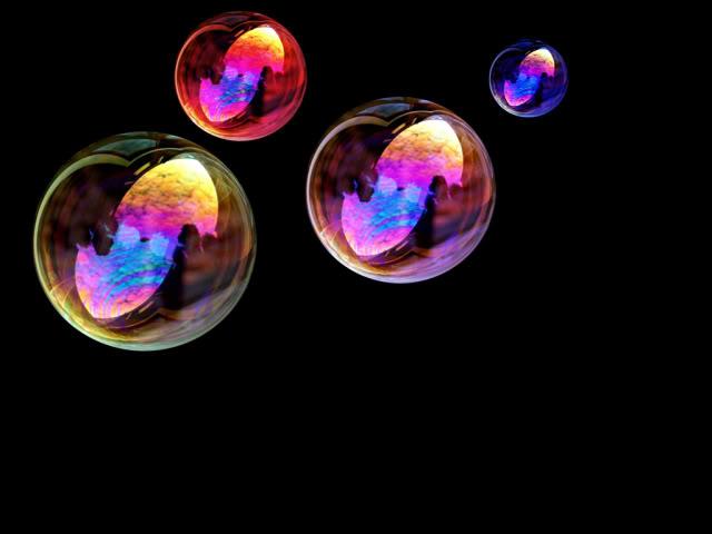  Autors: Pončo Kā ziepju burbuļi iegūst savu krāsu?!