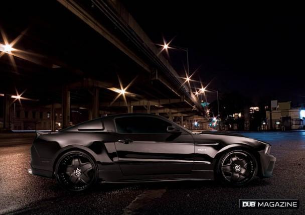  Autors: Fosilija Nelly DUB Edition Mustang 5.0 GT