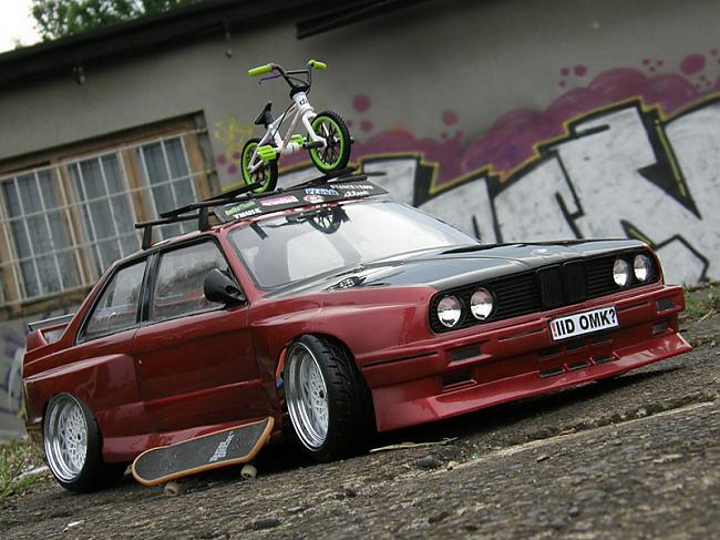  Autors: Mazs BMW E30 faniem :)