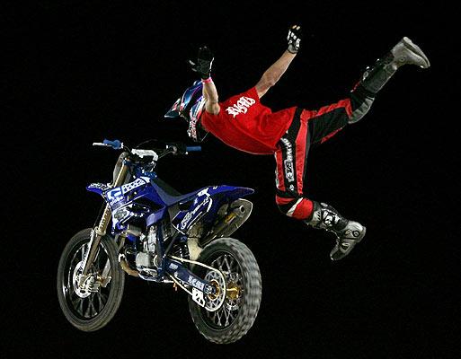  Autors: GreenValdis Redbull X-Fighters