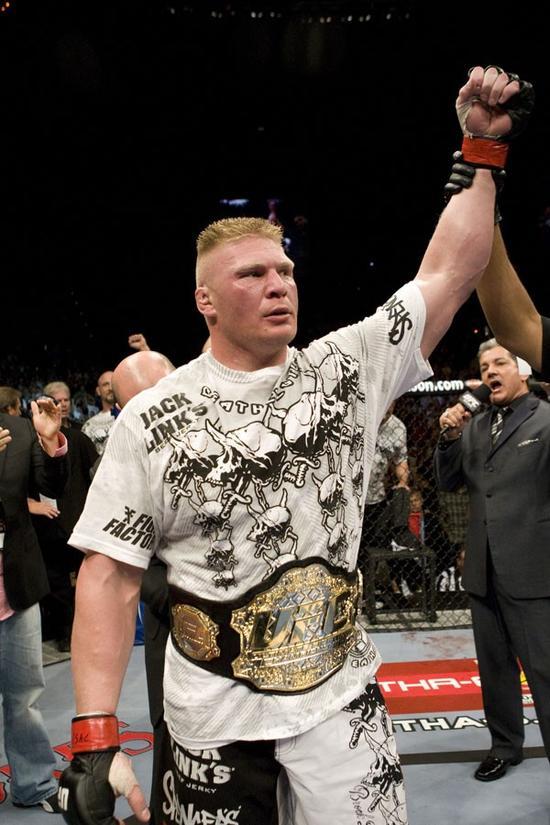 Brock Lesnar Autors: Fosilija Brock Lesnar